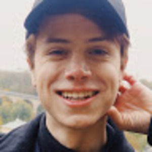 Meet your Posher, Andrés